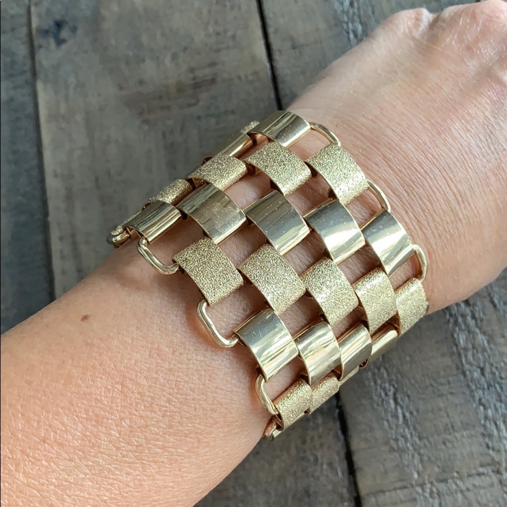 Gold link bracelet ✨